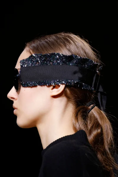 Look 97